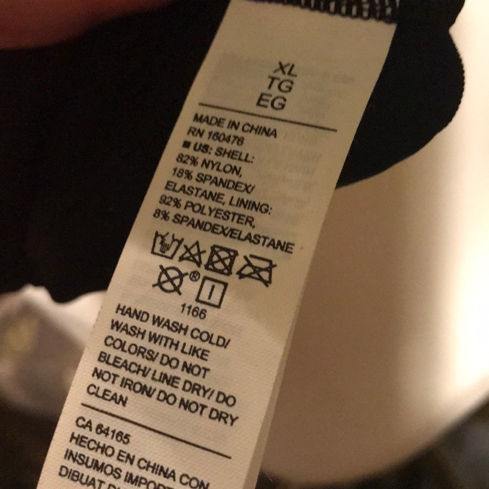 Black stretch crop top - Picture 5 of 6